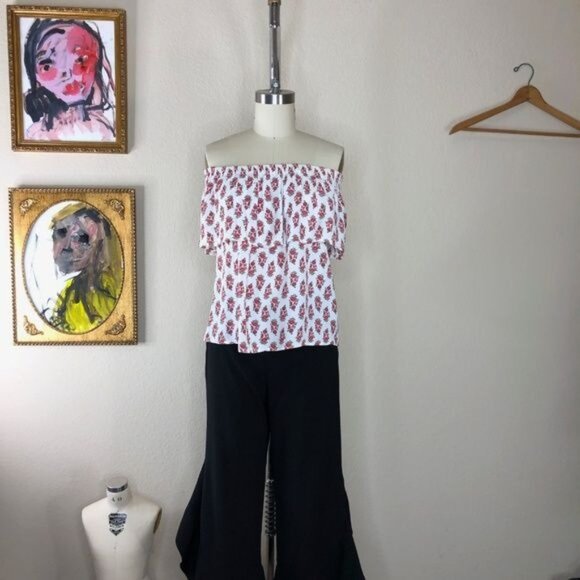 Otis & Maclain Senorita Top Off The Shoulder - Picture 2 of 6